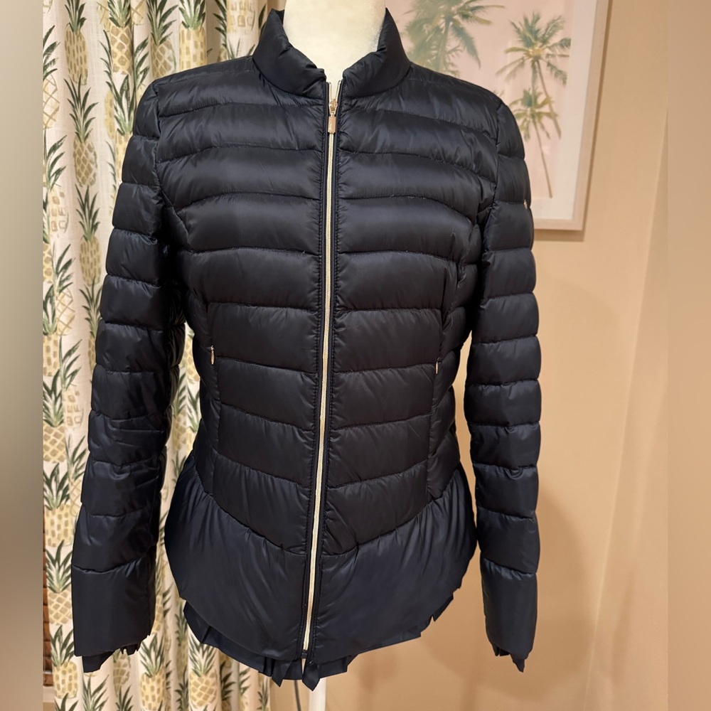 ESPRIT Puffer Jacket Navy Blue Ruffle Hem Quilted Coat Fitted Zipper Pockets